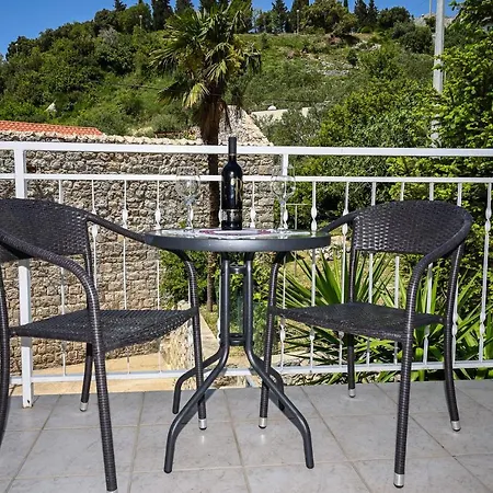 House Poseydon * 믈리니