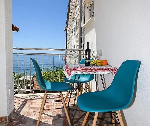 House Poseydon * 米利尼