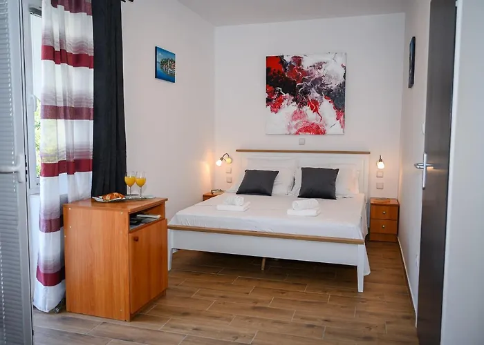 House Poseydon 公寓 *