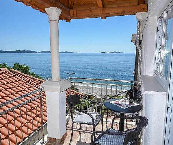 House Poseydon * 米利尼