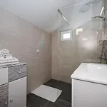 House Poseydon * מליני