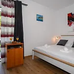 Lejlighed House Poseydon Mlini