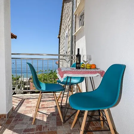 House Poseydon * Mlini