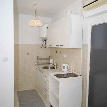 House Poseydon Mlini