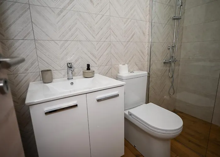 House Poseydon 公寓 *