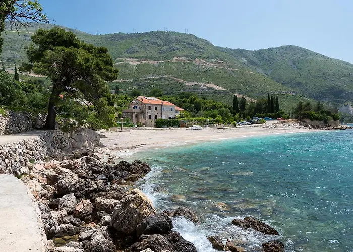 House Poseydon 公寓 米利尼